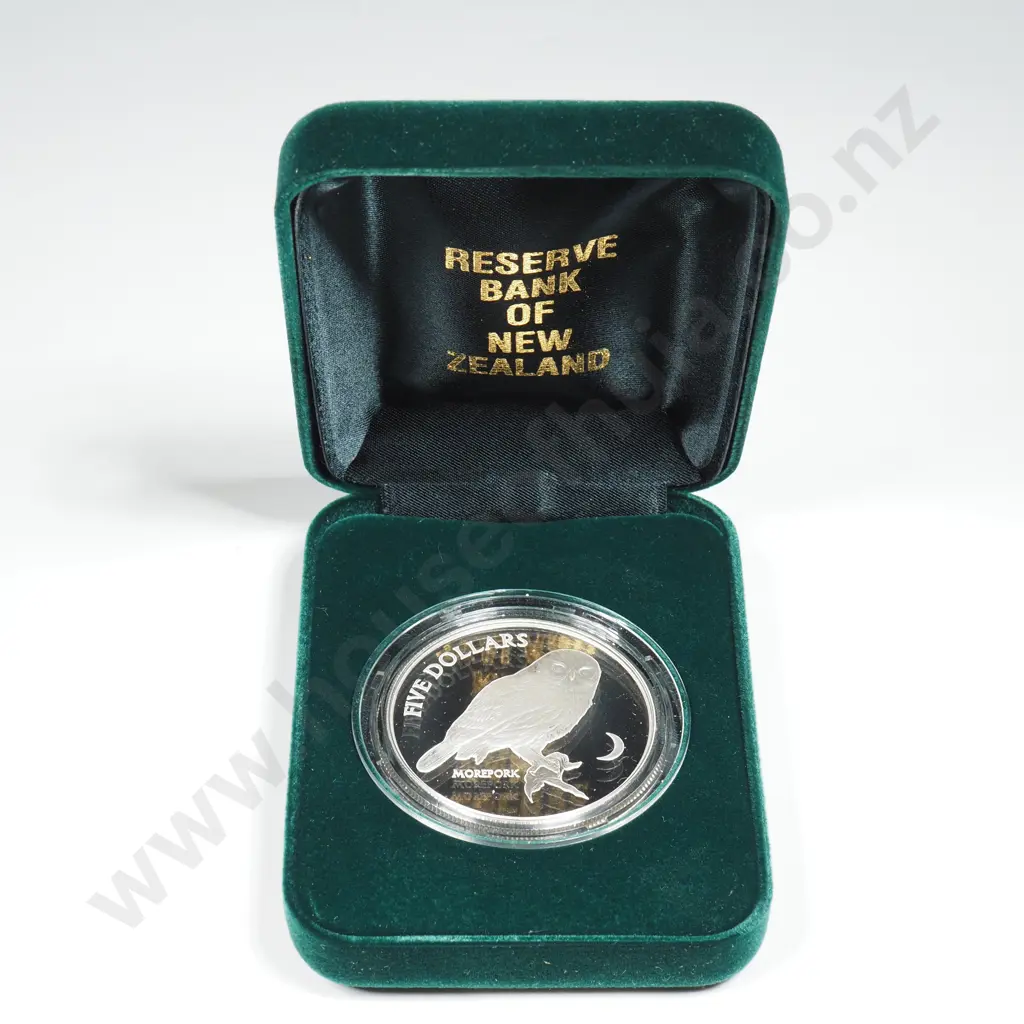 1999 New Zealand Five Dollar Silver Proof Coin  Image 1++