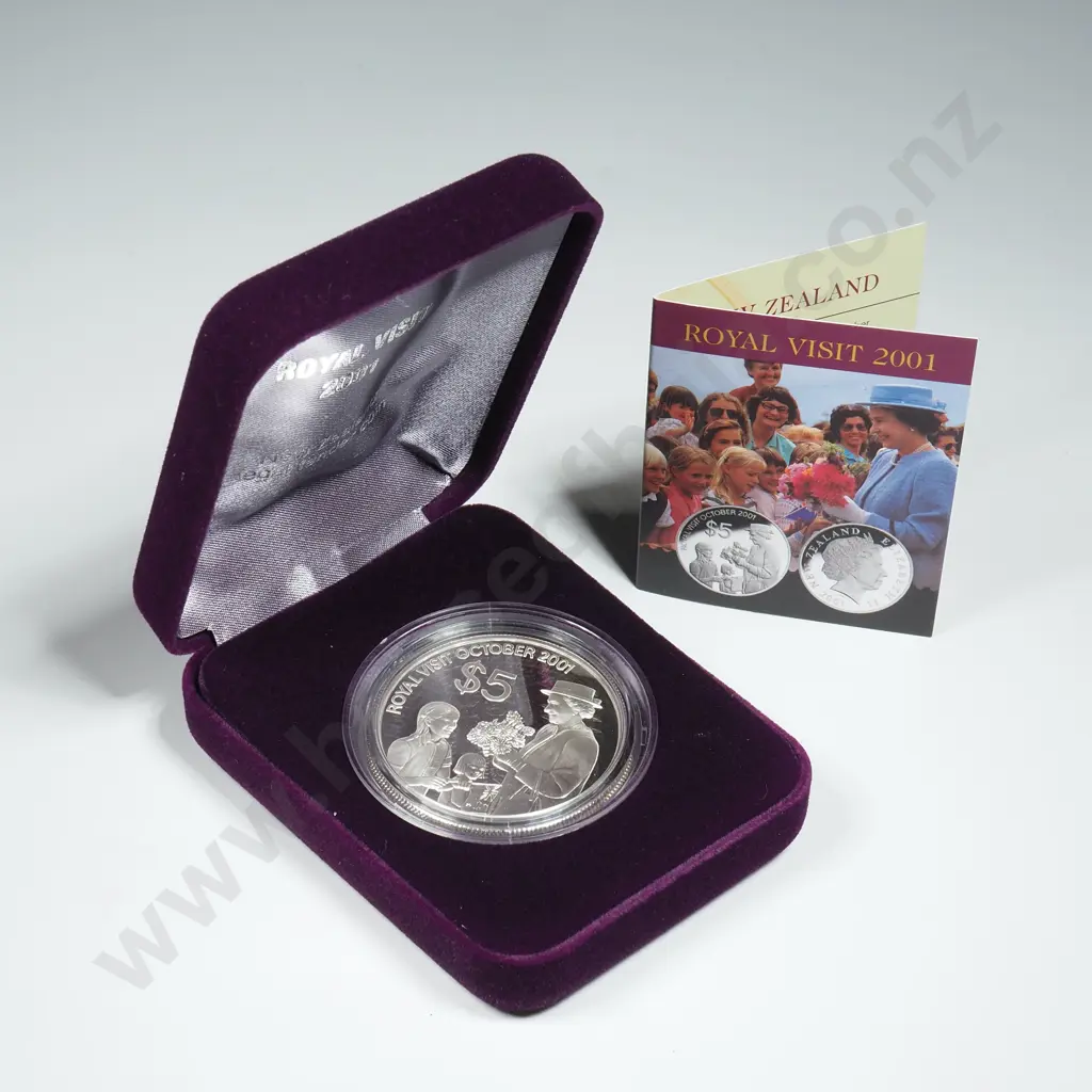 2001 New Zealand Royal Visit Proof Five Dollar Silver Coin  Image 1++
