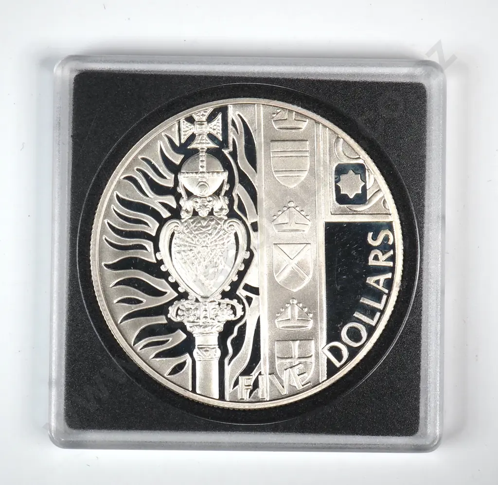 2002 28.28 Gram Sterling Silver UK Proof Coin  Image 1++