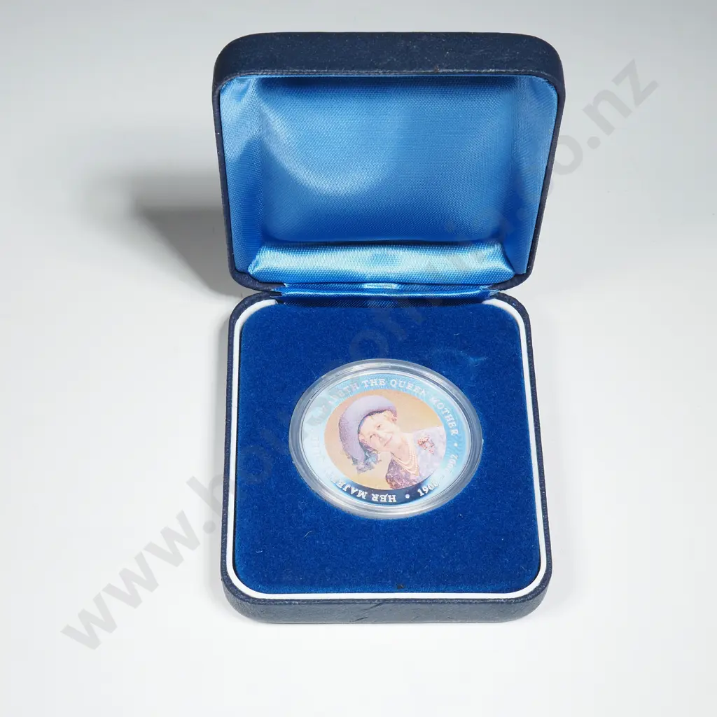 2002 Queen Mother Proof One Ounce Silver Coin  Image 1++