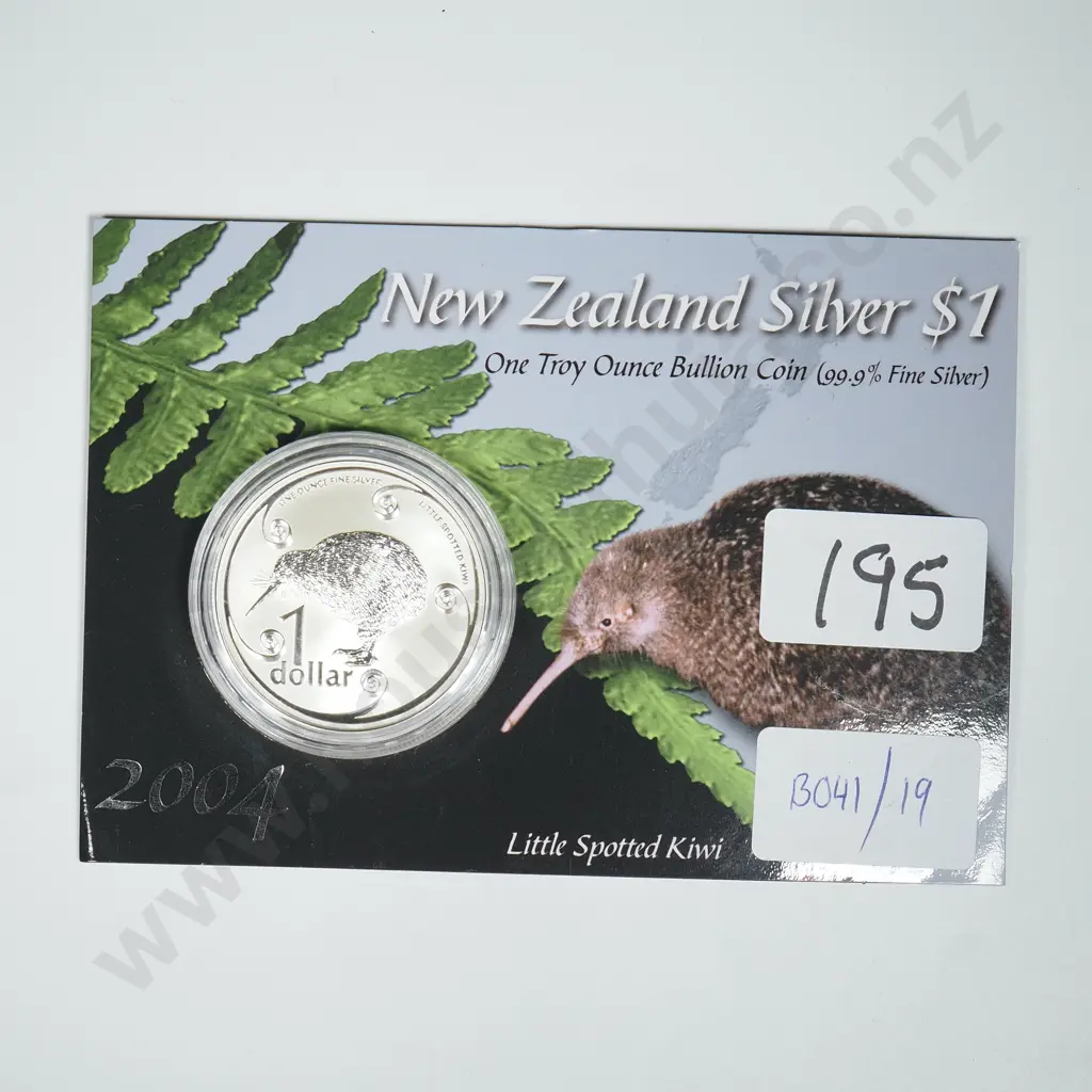 2004 New Zealand One Ounce Silver Coin - Little Spotted Kiwi - CV $375 Image 1++