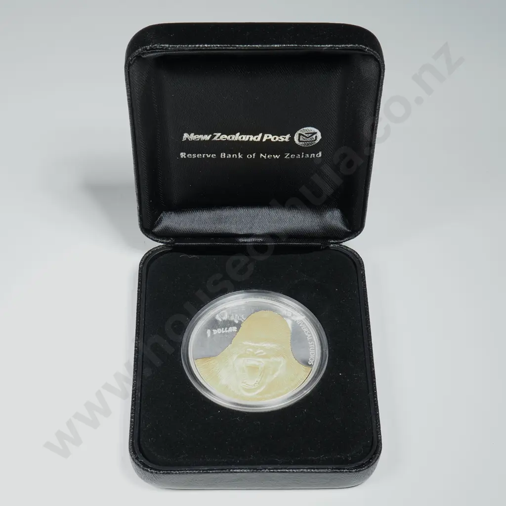 2005 King Kong One Ounce Proof Silver Coin  Image 1++