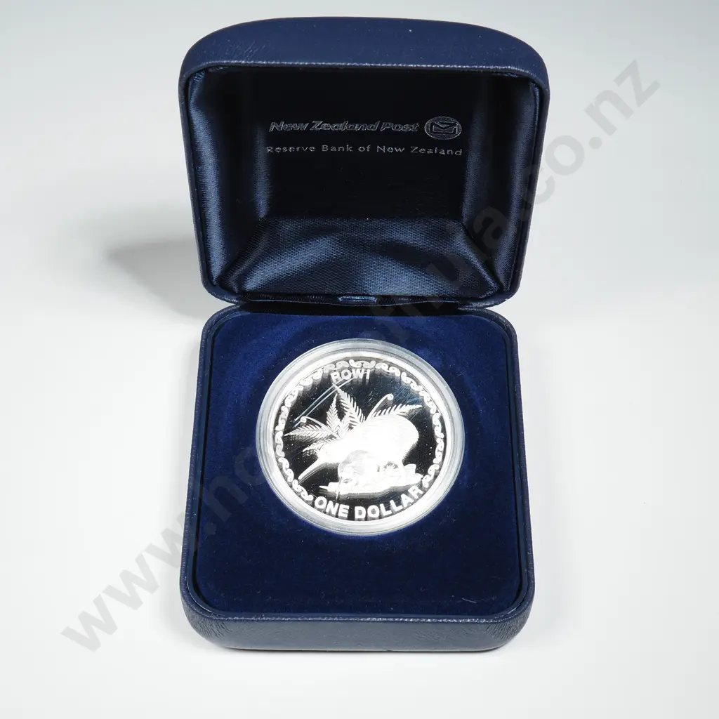 2005 New Zealand Proof One Ounce Silver Coin  Image 1++