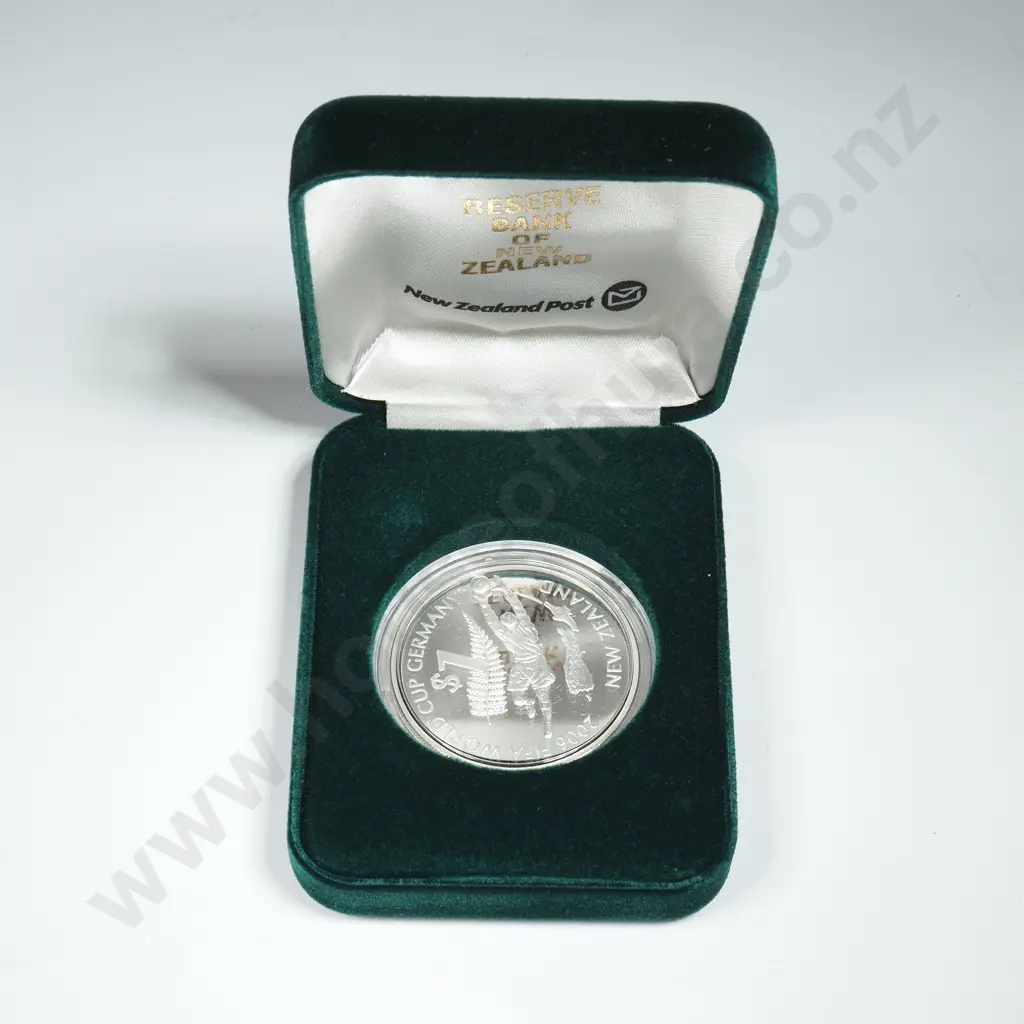 2006 Fifa World Cup Germany New Zealand Silver Proof Coin  Image 1++