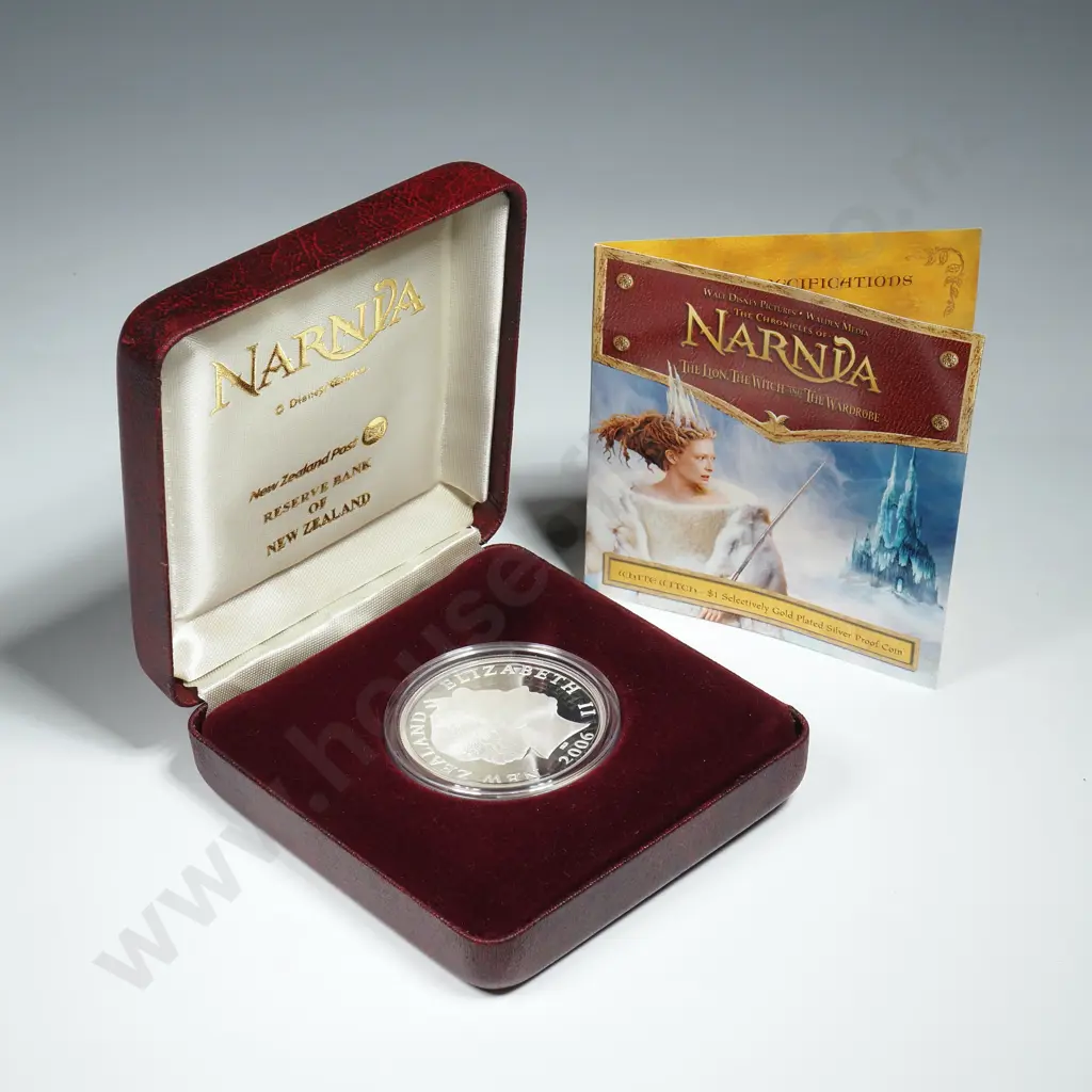 2006 Narnia One Ounce Silver Proof Coin  Image 1++