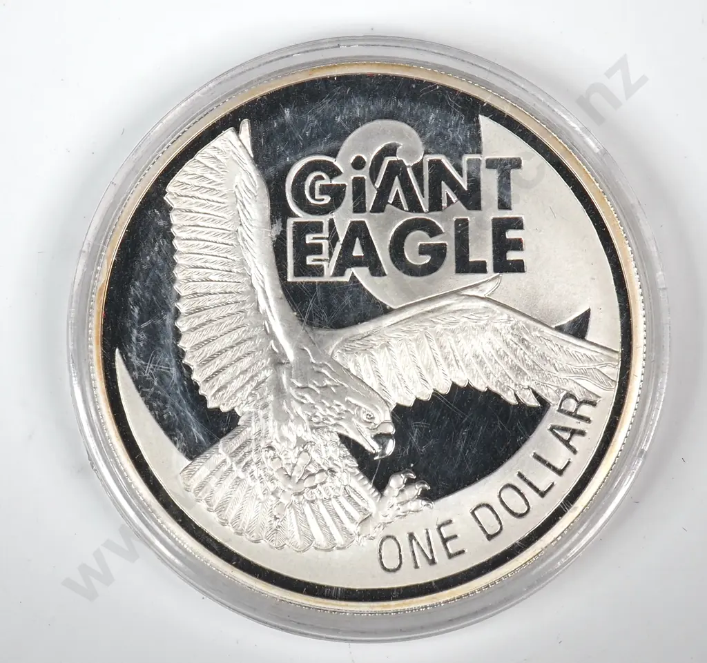 Uncased 2009 New Zealand Proof One Ounce Silver Coin  Image 1++