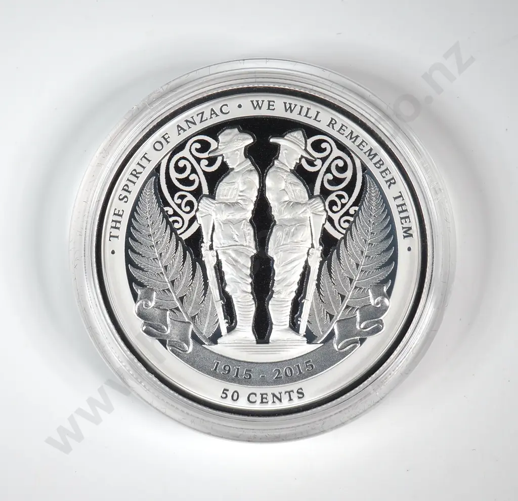 Uncased 2015 New Zealand Proof One Ounce Silver Coin  Image 1++