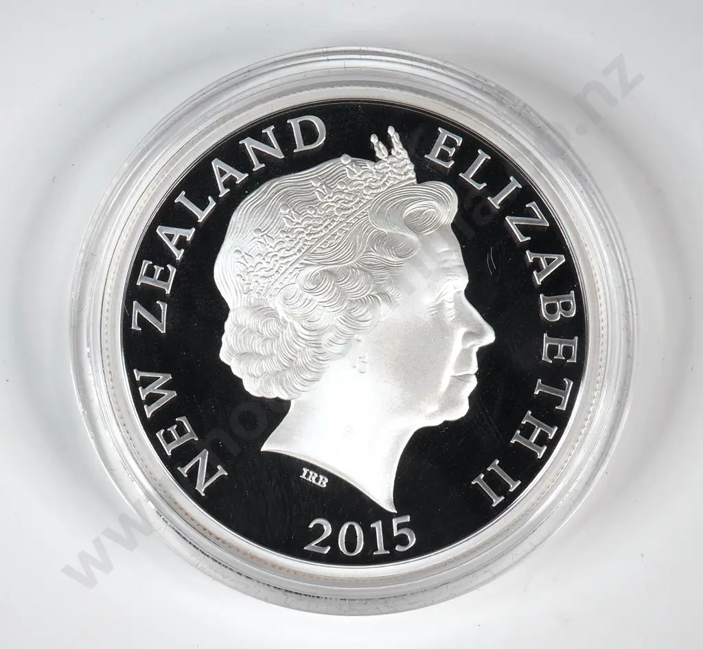Uncased 2015 New Zealand Proof One Ounce Silver Coin  Image 1++