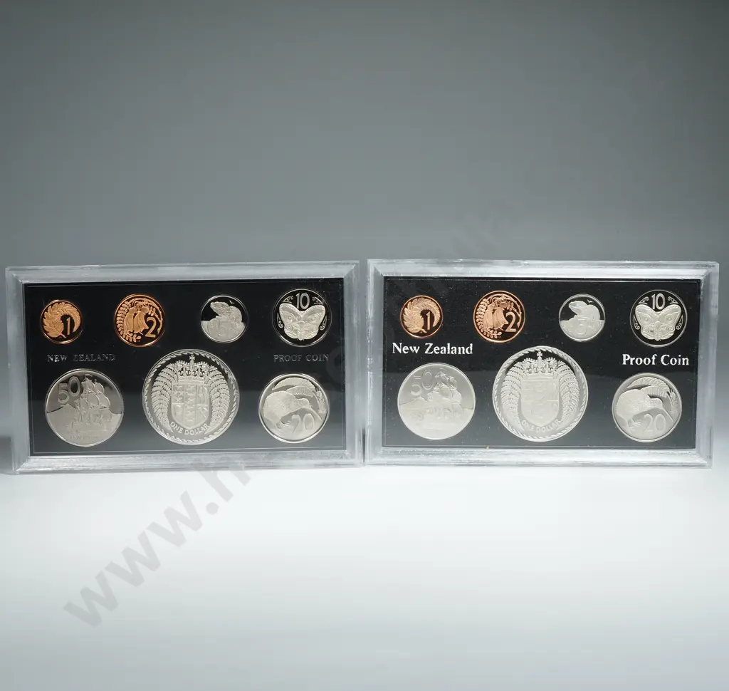 1972 & 1976 New Zealand Proof Coin Sets Image 1++
