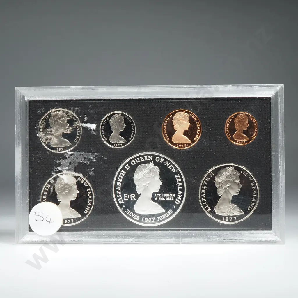 New Zealand Proof Coin Set w Silver One Dollar Coin  Image 1++