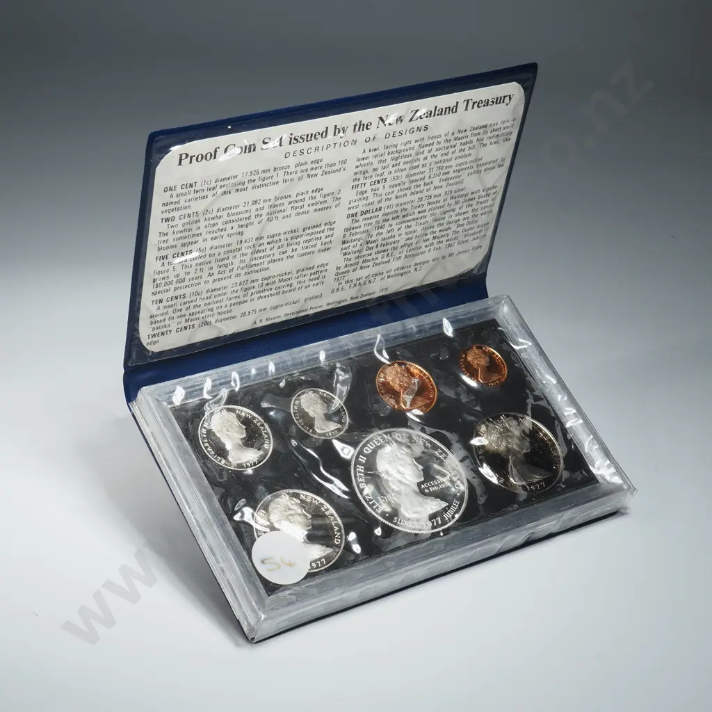 New Zealand Proof Coin Set w Silver One Dollar Coin  Image 1++