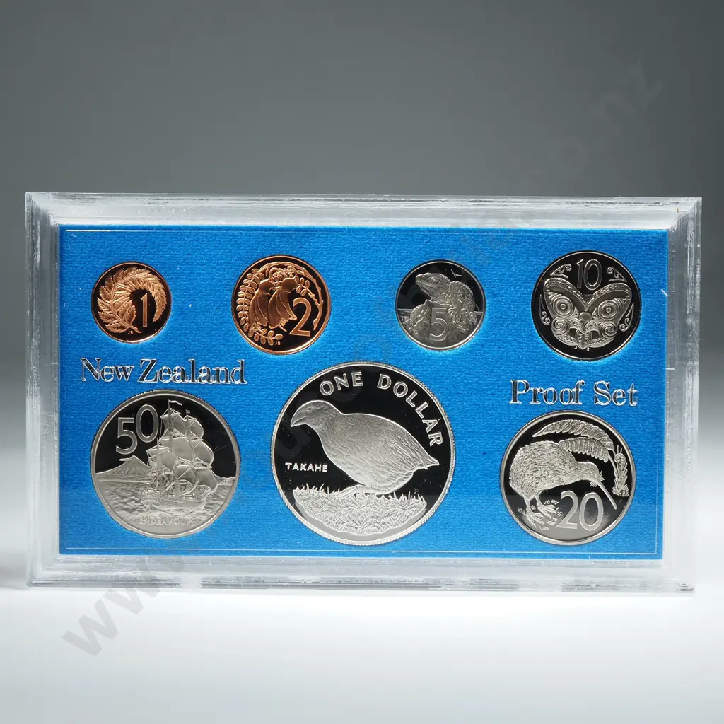 New Zealand Proof Coin Set w Silver One Dollar Coin  Image 1++