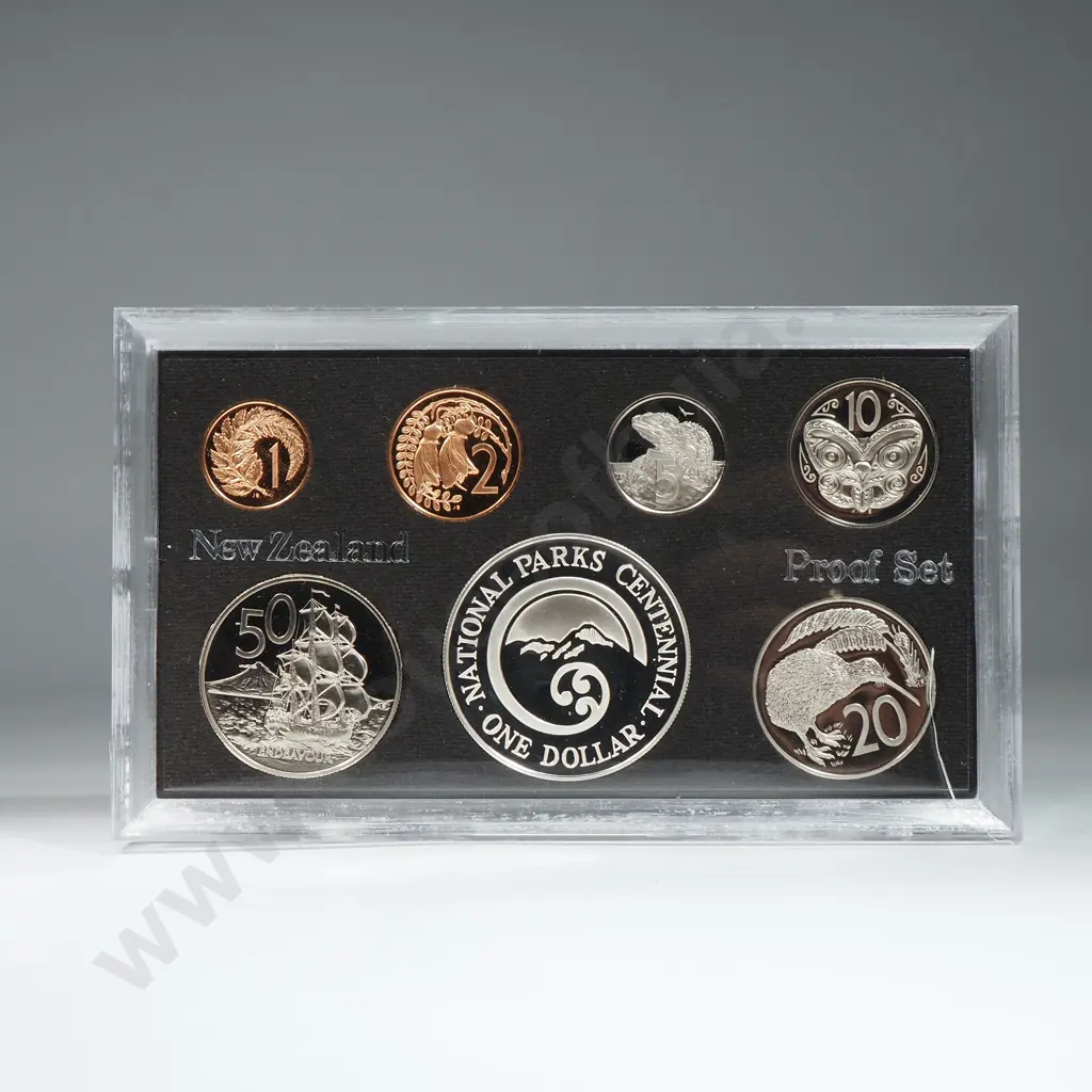New Zealand Proof Coin Set w Silver One Dollar Coin Image 1++