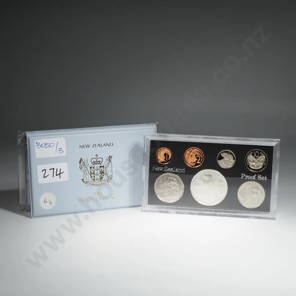 New Zealand Proof Coin Set w Silver One Dollar Coin  Image 1++