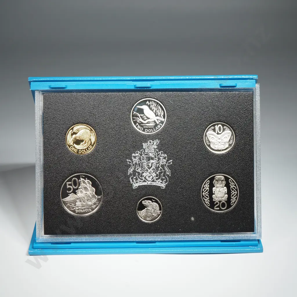 1993 New Zealand Proof Coin Set w Silver Coin  Image 1++