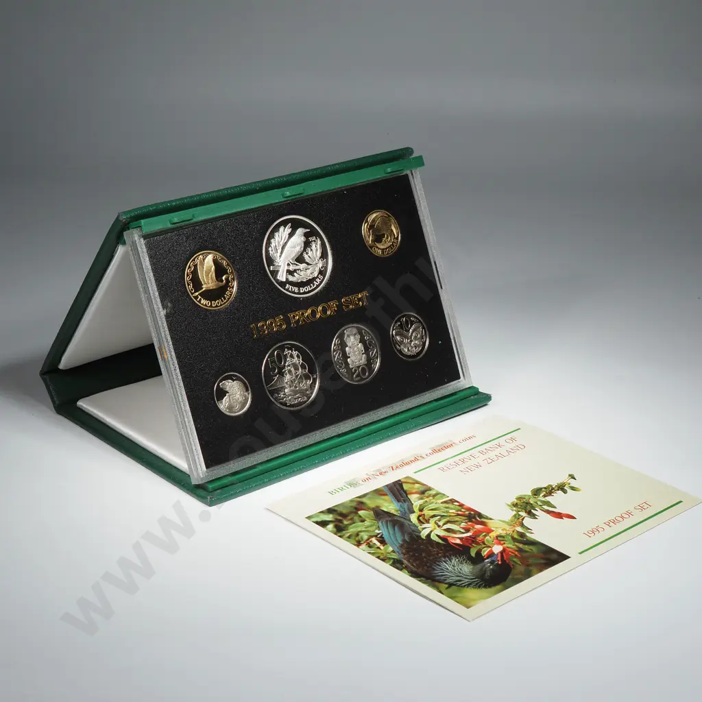 1995 New Zealand Proof Coin Set w Silver Coin  Image 1++