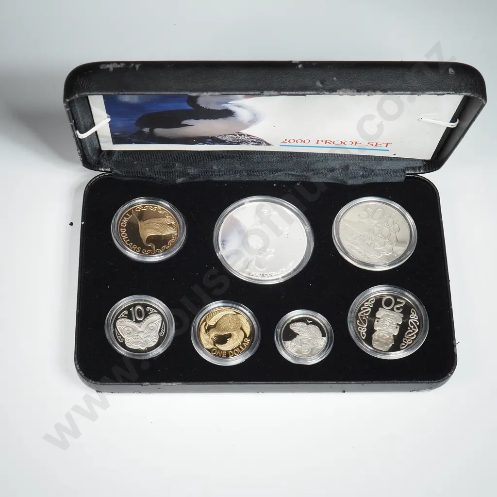2000 New Zealand Pied Cormorant Proof Coin Set w Silver Coin Image 1++