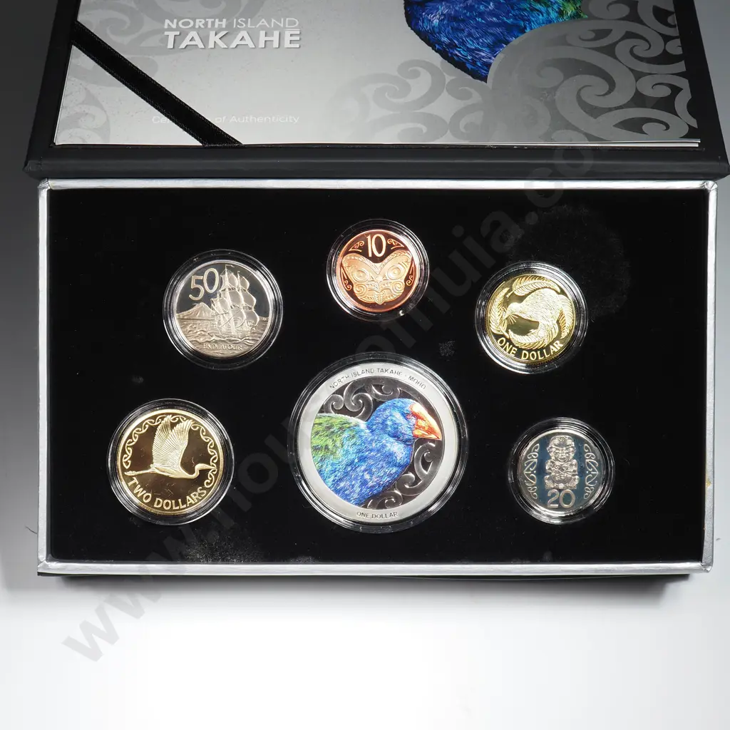 2019 New Zealand Proof Currency Coin Set w Proof Silver Ounce Coin  Image 1++