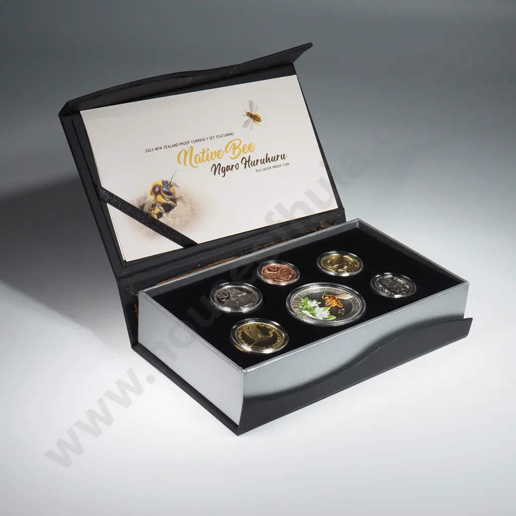 2023 New Zealand Proof Currency Set w Proof Silver Ounce Coin Image 1++