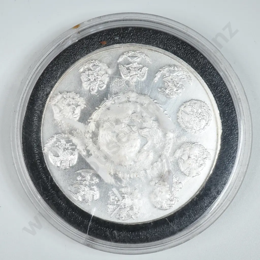 2012 One Ounce Silver Round Image 1++