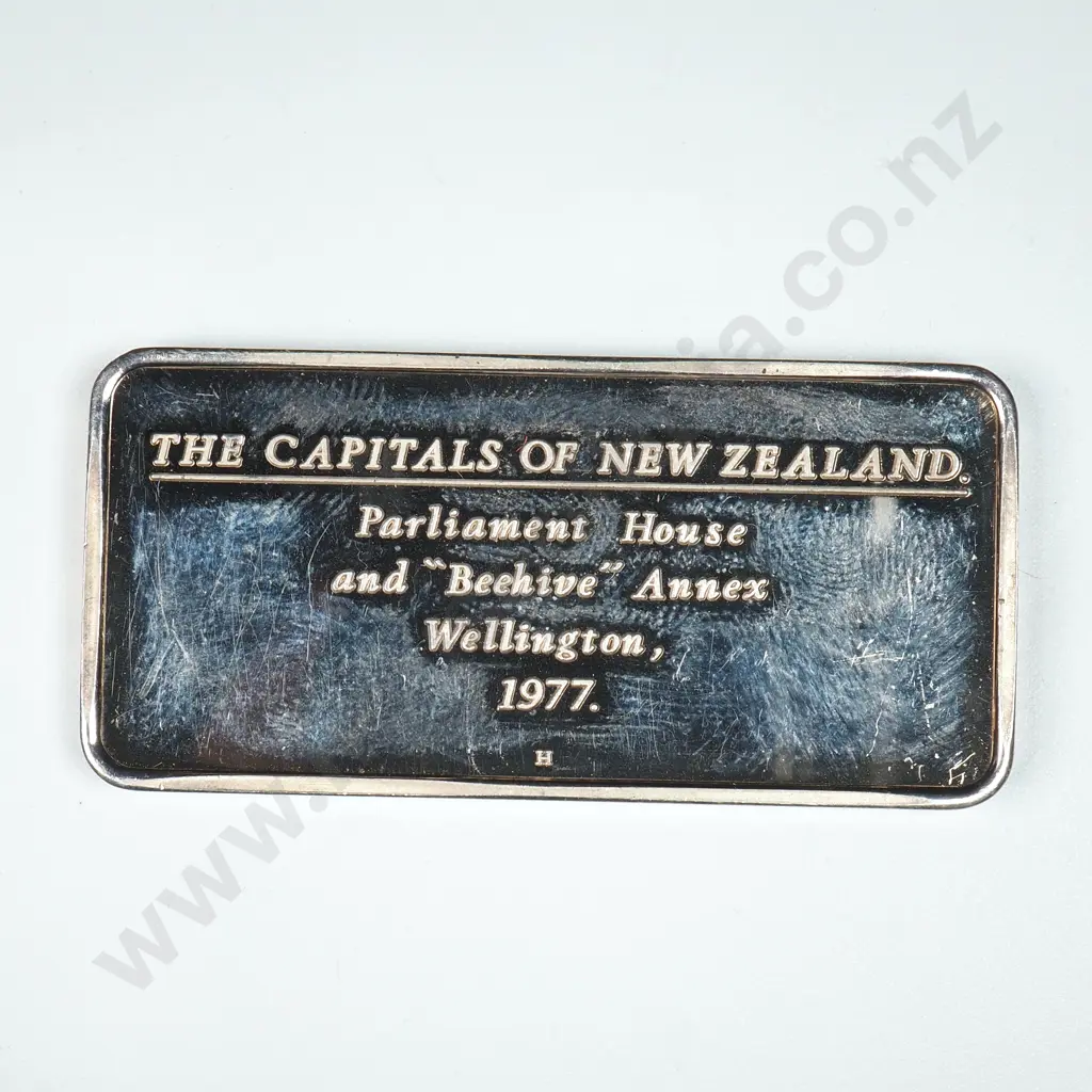 Capitals of New Zealand Sterling Silver One Ounce Bar Image 1++