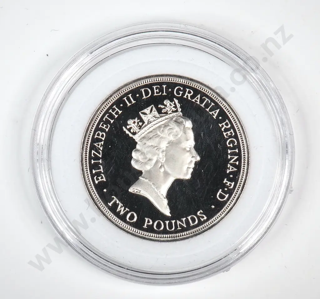 1986 15.98 Gram Sterling Silver UK Proof Coin  Image 1++