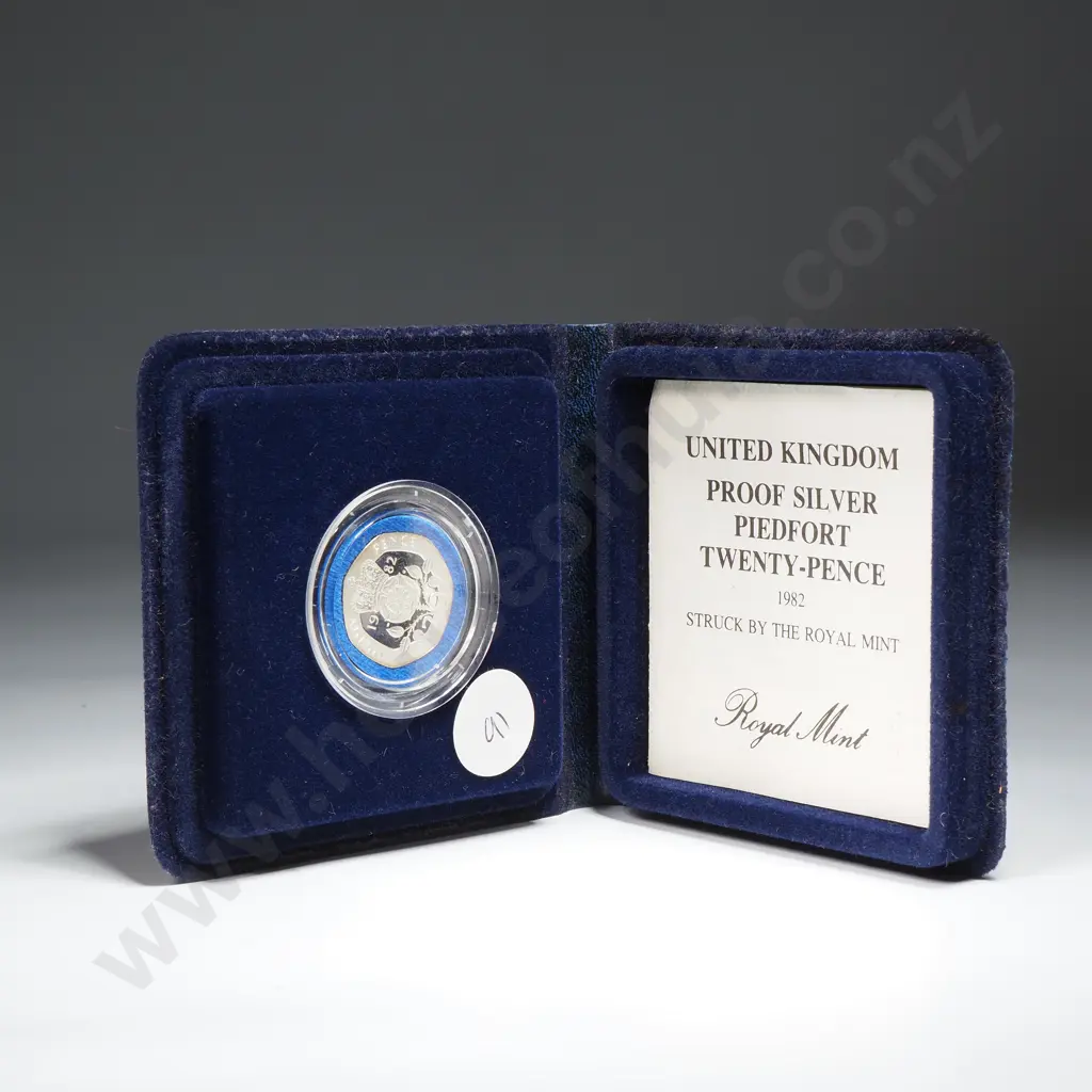 1982 United Kingdom Sterling Silver Proof Coin Image 1++