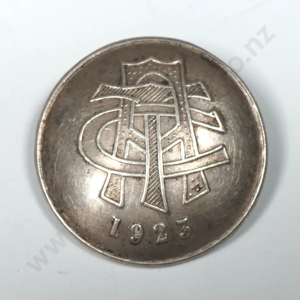 1923 Auckland Technical College Sterling Silver Badge Image 1++