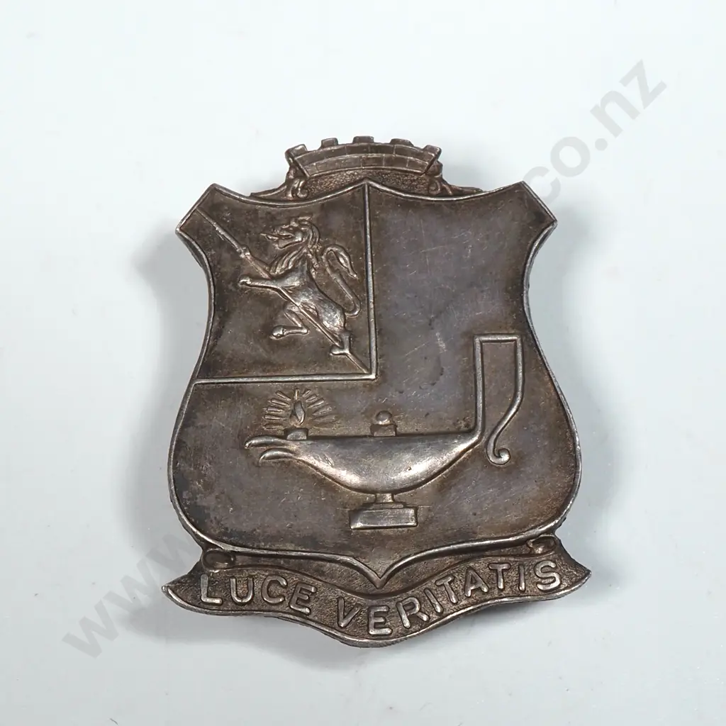 Antique Sterling Silver New Zealand School Badg Image 1++