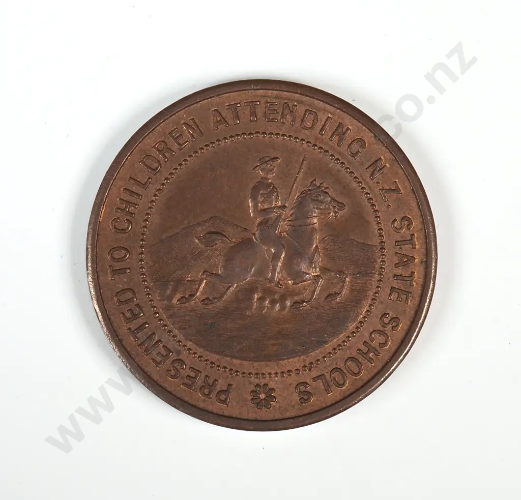 Copper medal struck  to commemorate the end of the Transvaal War. 27mm. It is listed in the Medallic Commemoratives of New Zealand 1865-1940 by Leon Morel as number 1900/36 and has a rarity rating of R7 extremely rare ( 1 to 3 known ) Image 1++
