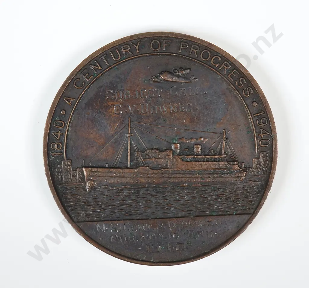 Bronze medal struck for the New Zealand Centennial in 1940. 38mm. It is listed in the Medallic Commemoratives of New Zealand 1865-1940 by Leon Morel as number 1940/2 and has a rarity rating of R6 very rare ( estimated 4 to 10 known ) but listed only in silver. Please note that this is the very rare prize medal, awarded Image 1++