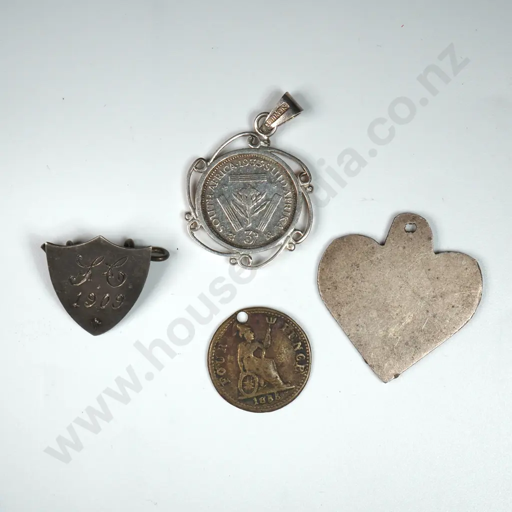 Assorted Pendants Image 1++
