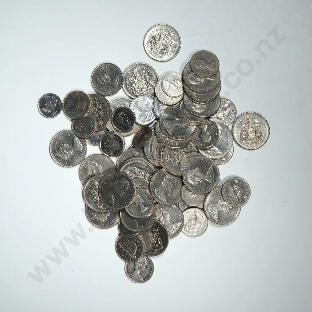 Large Assorted Lot of Canadian Coinage  Image 1++