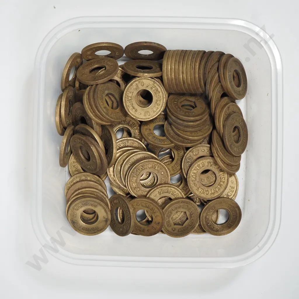 100 Arcade Tokens Image 1++