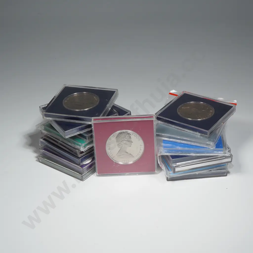 15 UNC Cased Dollar Coins  Image 1++
