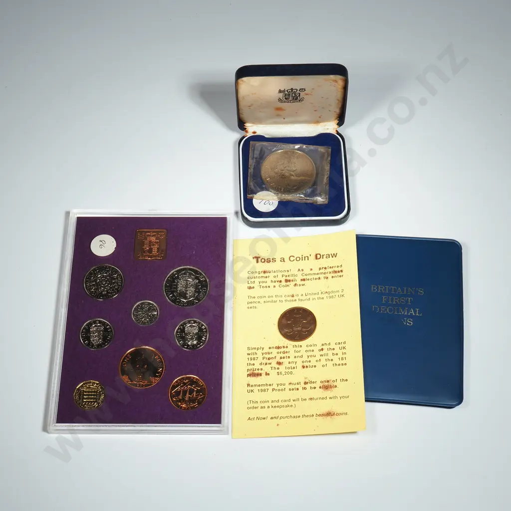 Assorted World Coin Sets  Image 1++