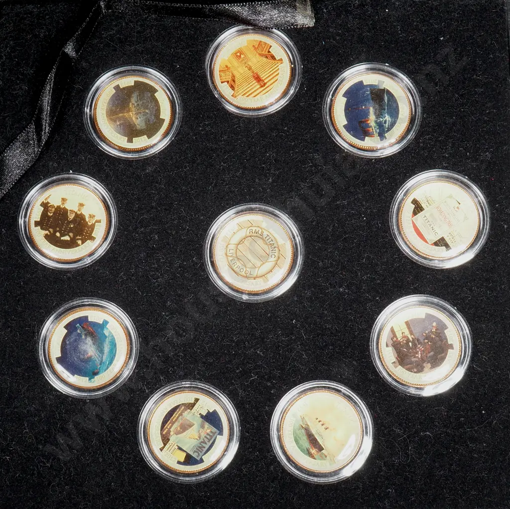 Titanic Commemorative Coins Image 1++