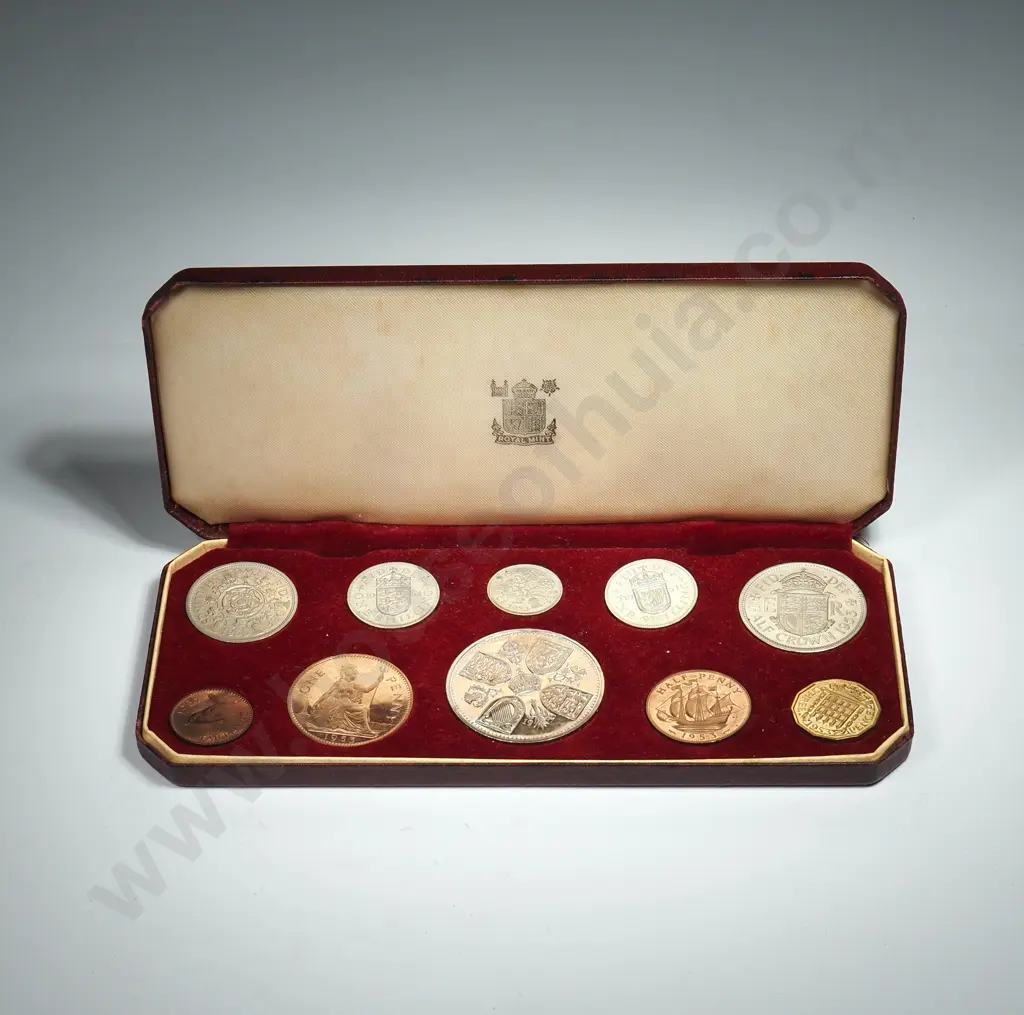 1953 United Kingdom Proof Coin Set Image 1++