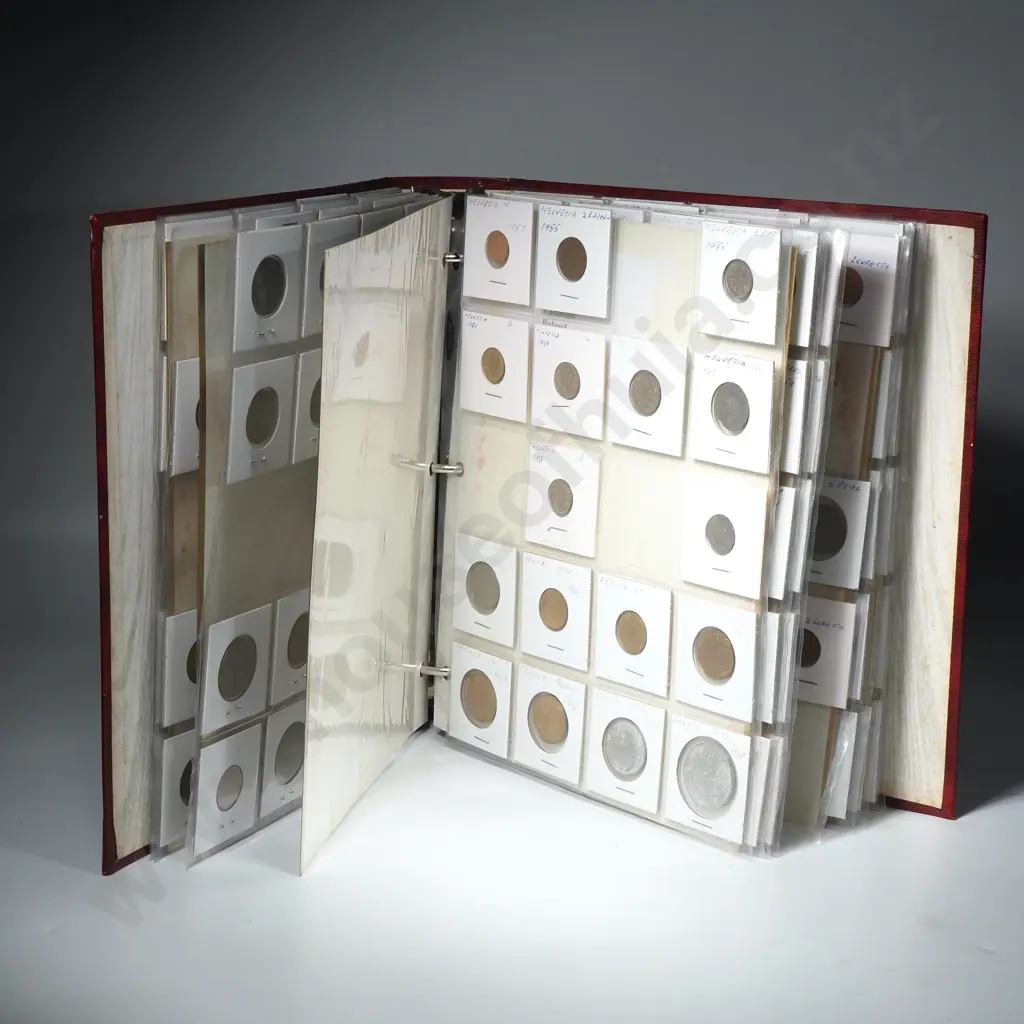 Four Albums of Coins - Large Selection of Mainly New Zealand & World Coins Image 1++