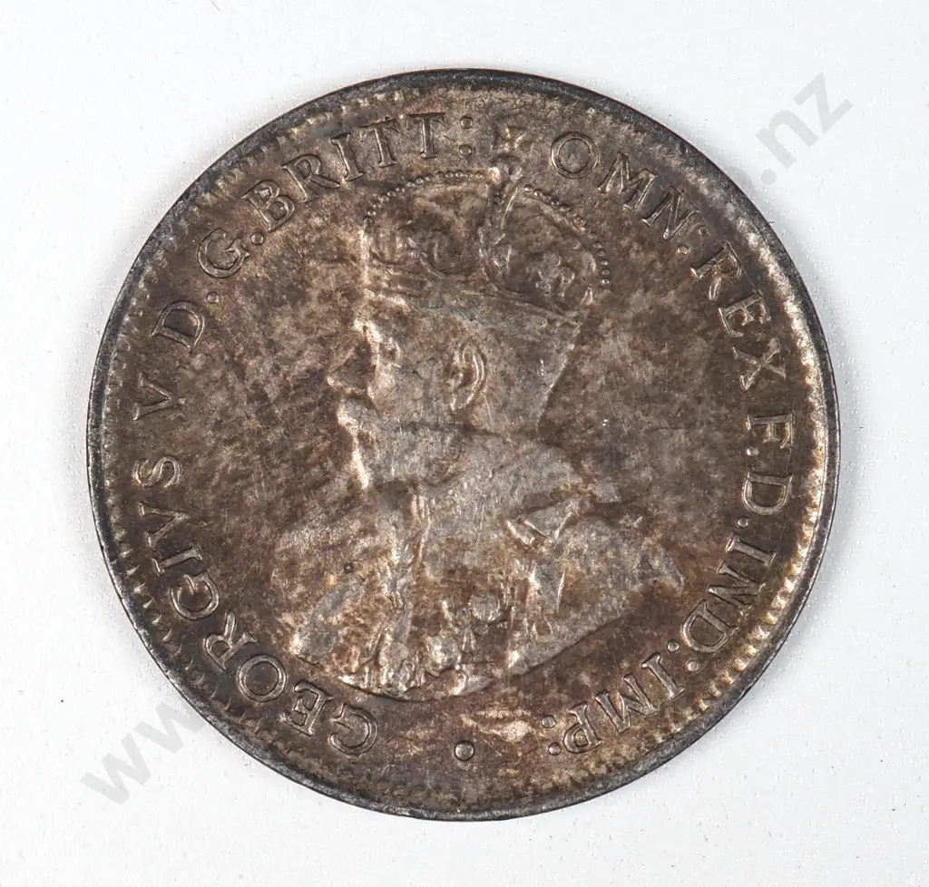 Australia 1918 Threepence, Extremely Fine ( Toned ) Image 1++