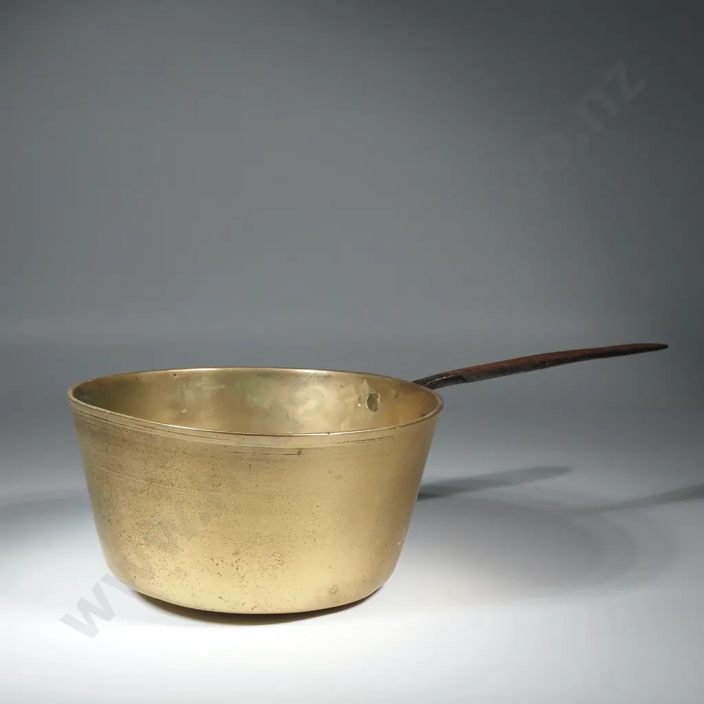 Heavy Antique Brass Saucepan w Cast Iron Handle Image 1++