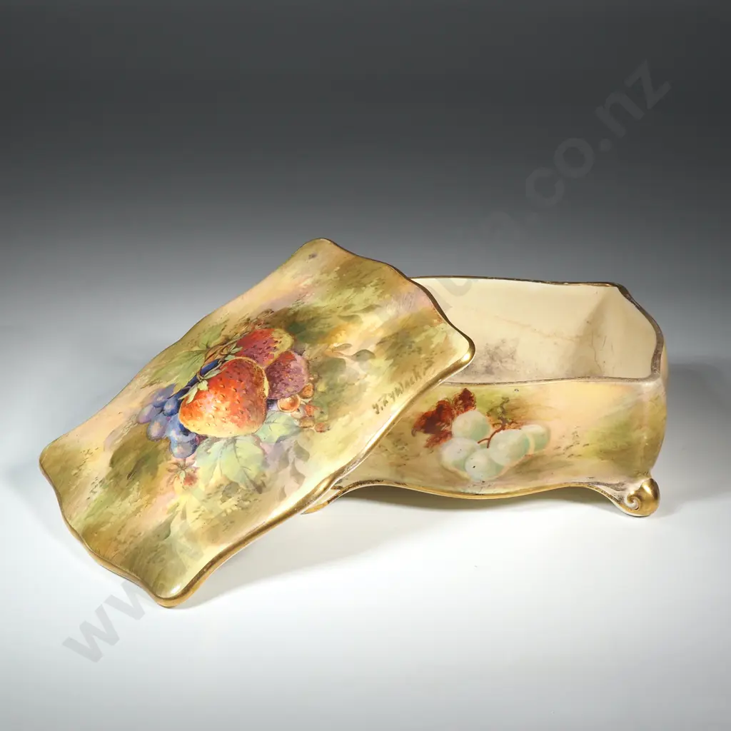 Vintage Royal Winton Ceramic Trinket Box w  Fruit Design Image 1++