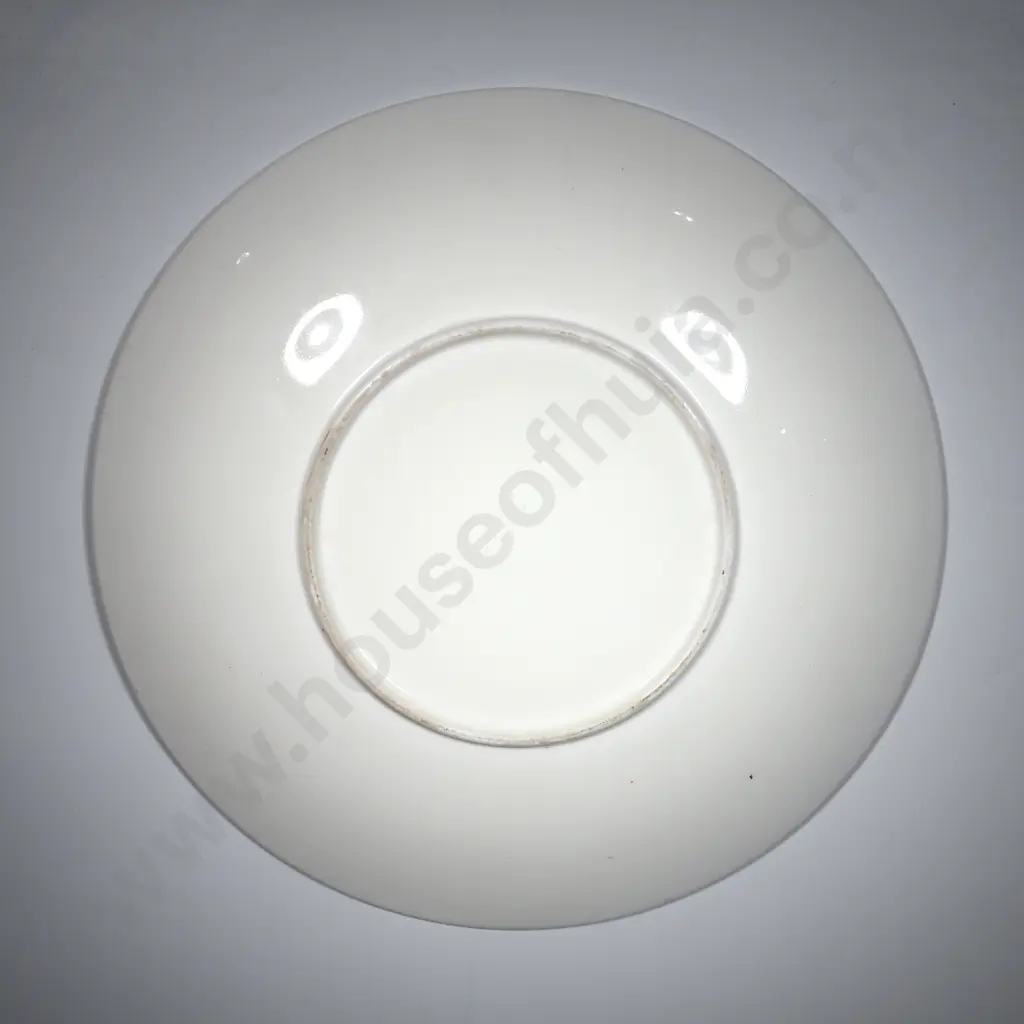 Decorative Porcelain Plate Featuring a Hand Painted Cockerill Image 1++