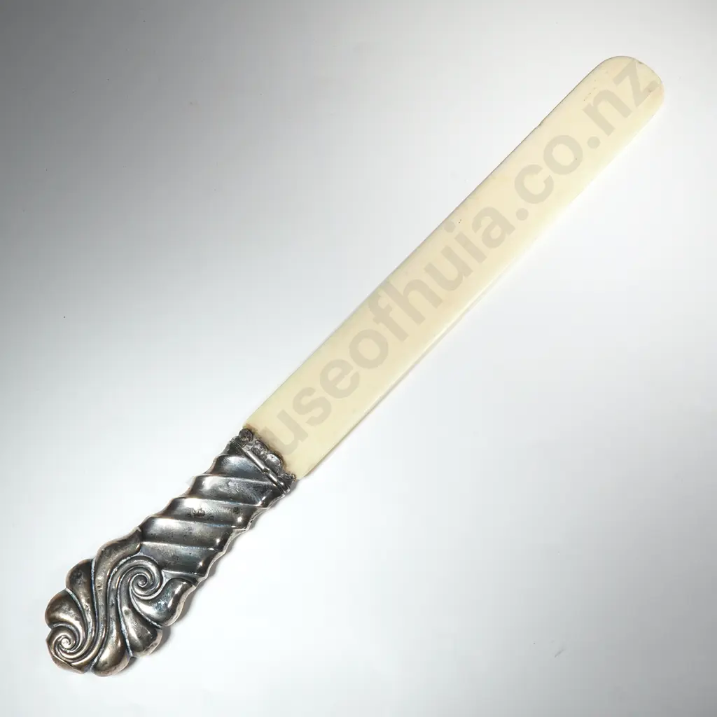 Antique Sterling Silver Handled Page Turner Image 1++
