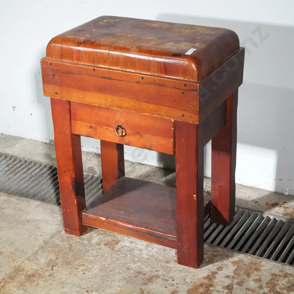 Solid Timber Marquetry Butcher's Block on Four Legs w Undershelf Image 1++