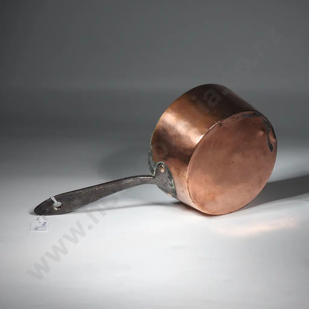 Small Copper Saucepan w Cast Iron Handle Image 1++
