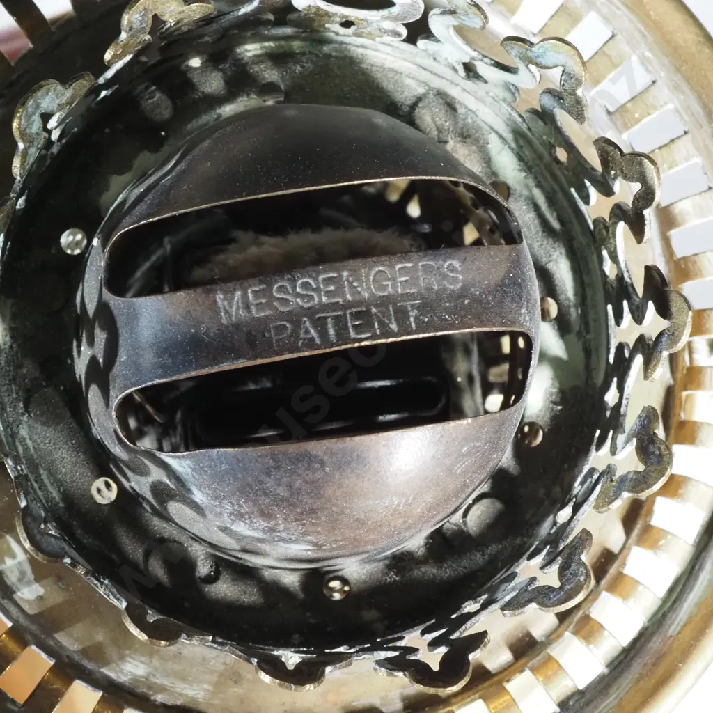 Impressive Doulton Lambeth Oil Lamp w Brass Double Burner Image 1++