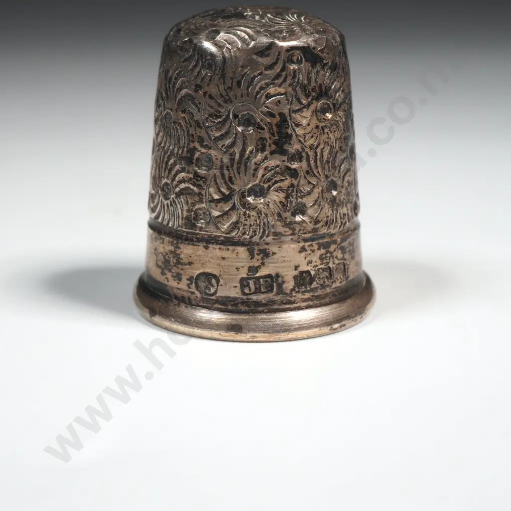 Small Sterling Silver Thimble Image 1++