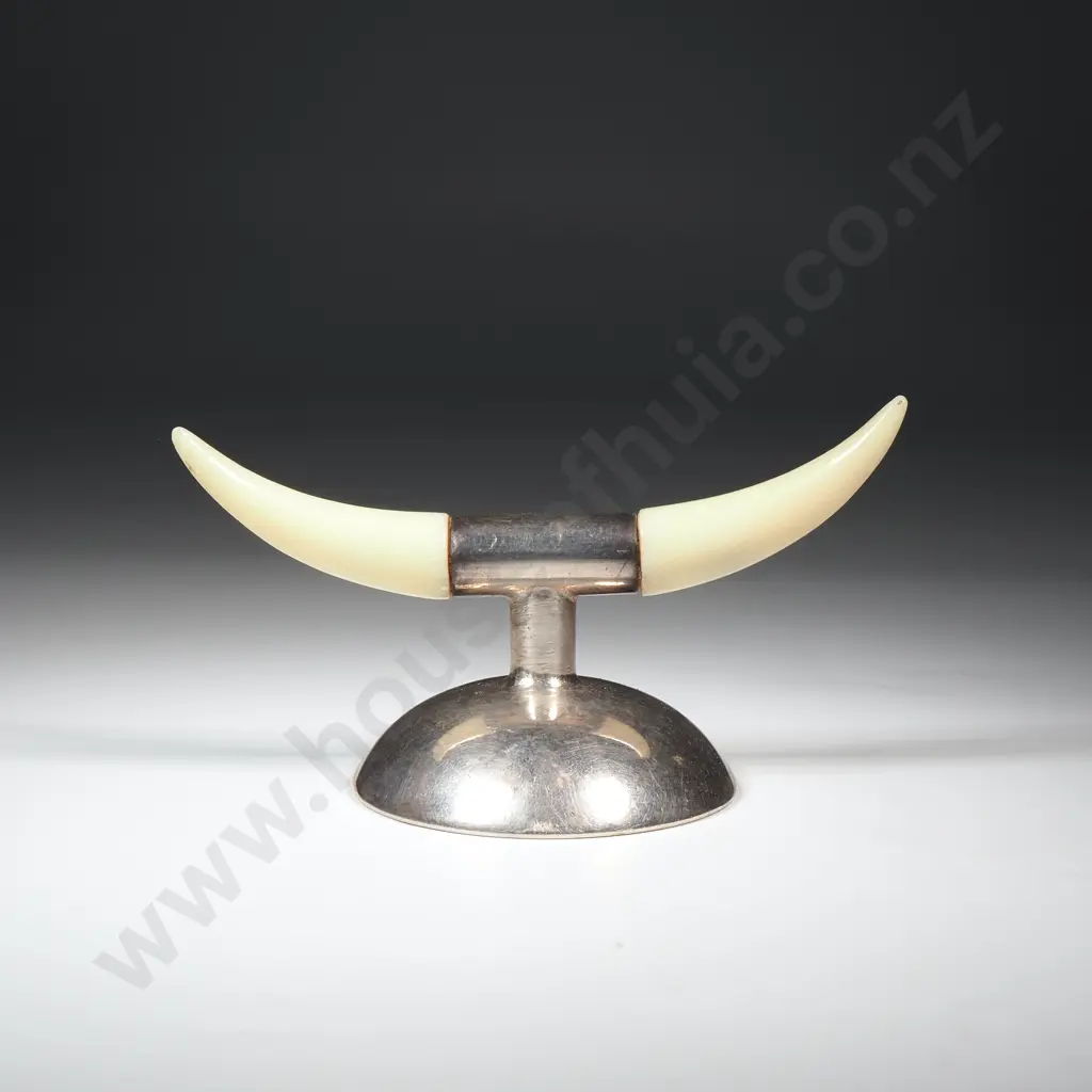 S/P Knife Rest  Image 1++