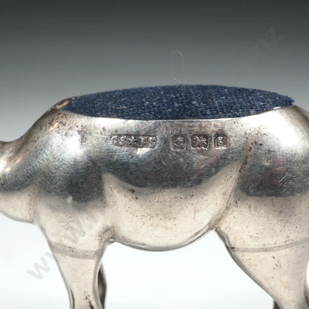 Rare Sterling Silver Pin Cushion in the Form of Camel - Birm 1908 Image 1++